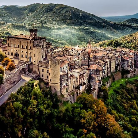 Hotel Castello Brancaccio San Gregorio da Sassola Esterno foto
