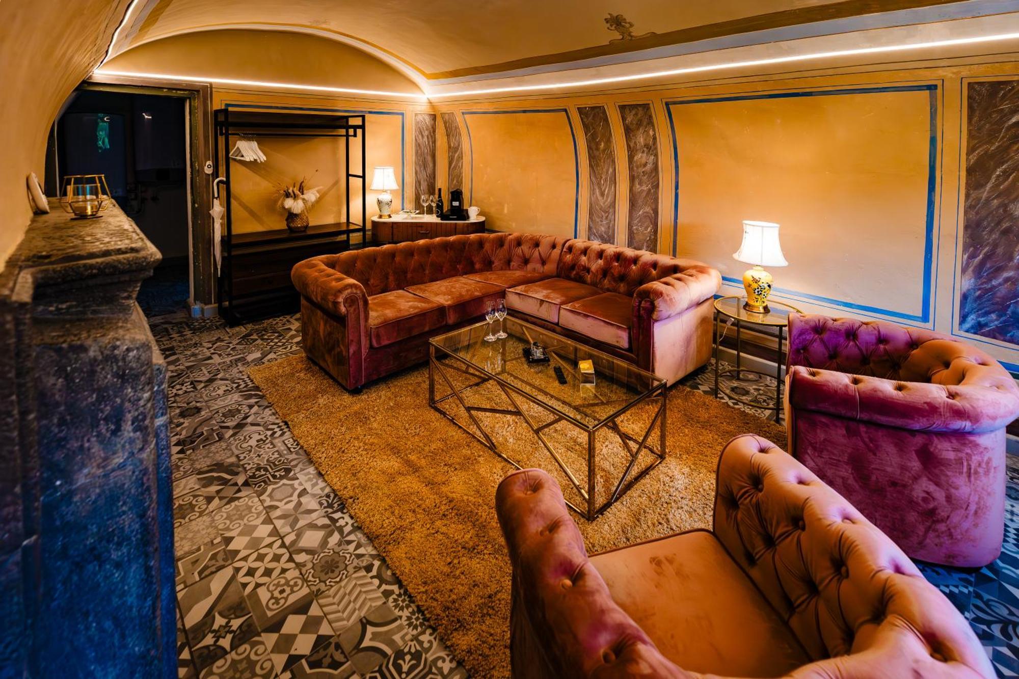 Hotel Castello Brancaccio San Gregorio da Sassola Esterno foto