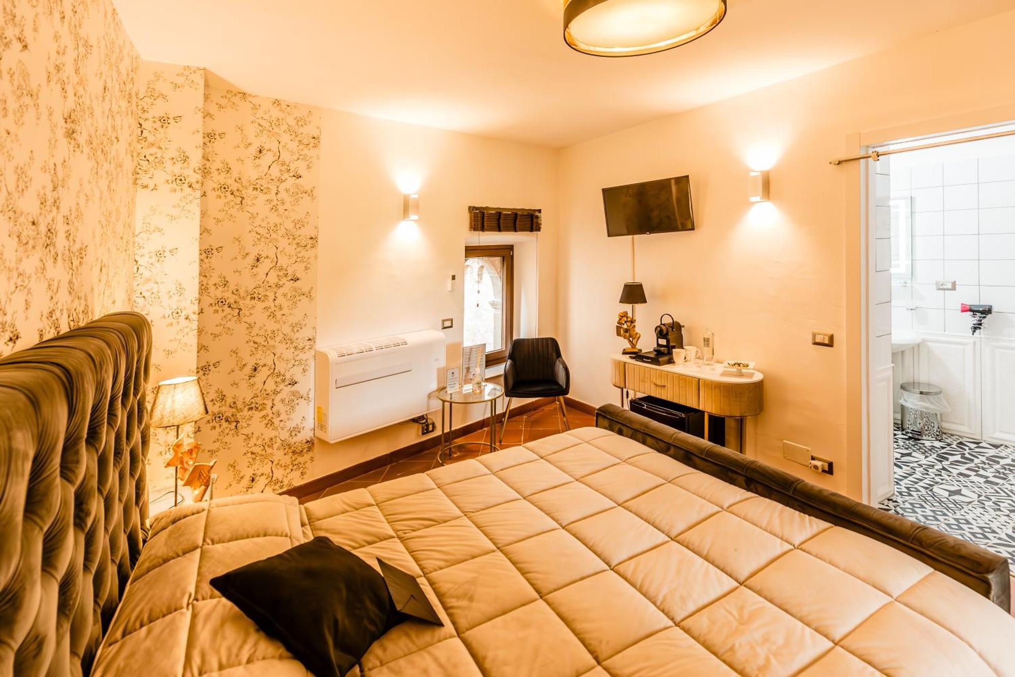 Hotel Castello Brancaccio San Gregorio da Sassola Esterno foto