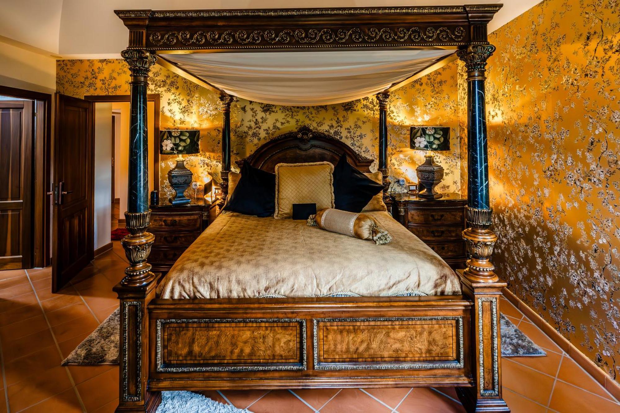 Hotel Castello Brancaccio San Gregorio da Sassola Esterno foto