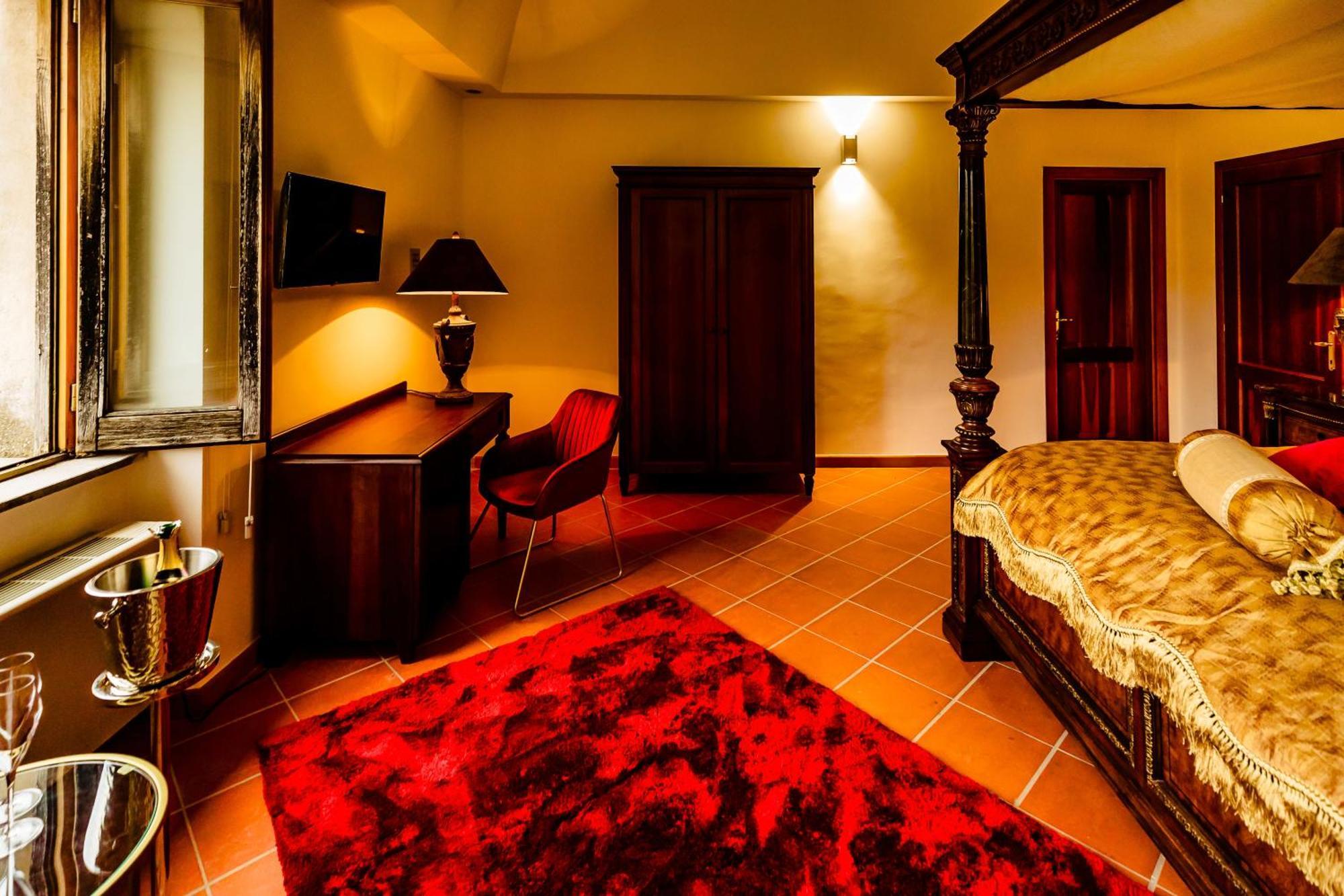 Hotel Castello Brancaccio San Gregorio da Sassola Esterno foto